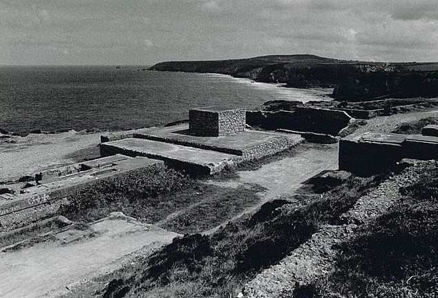 The Porthtowan mines mainly produced copper in the 1800s but lead, iron, tin and zinc were also found