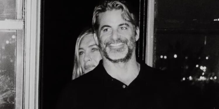 Who is Jennifer Aniston's boyfriend Jim Curtis?