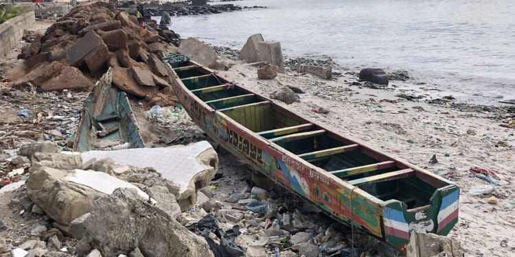 Beach erosion and rising sea levels threaten Senegalese communities.