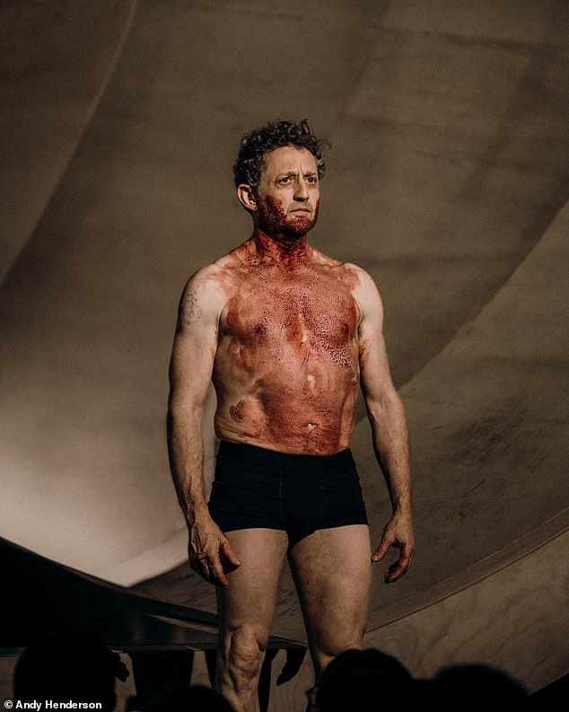 The play sees Reeves reunite with his his Bill & Ted co-star Winter