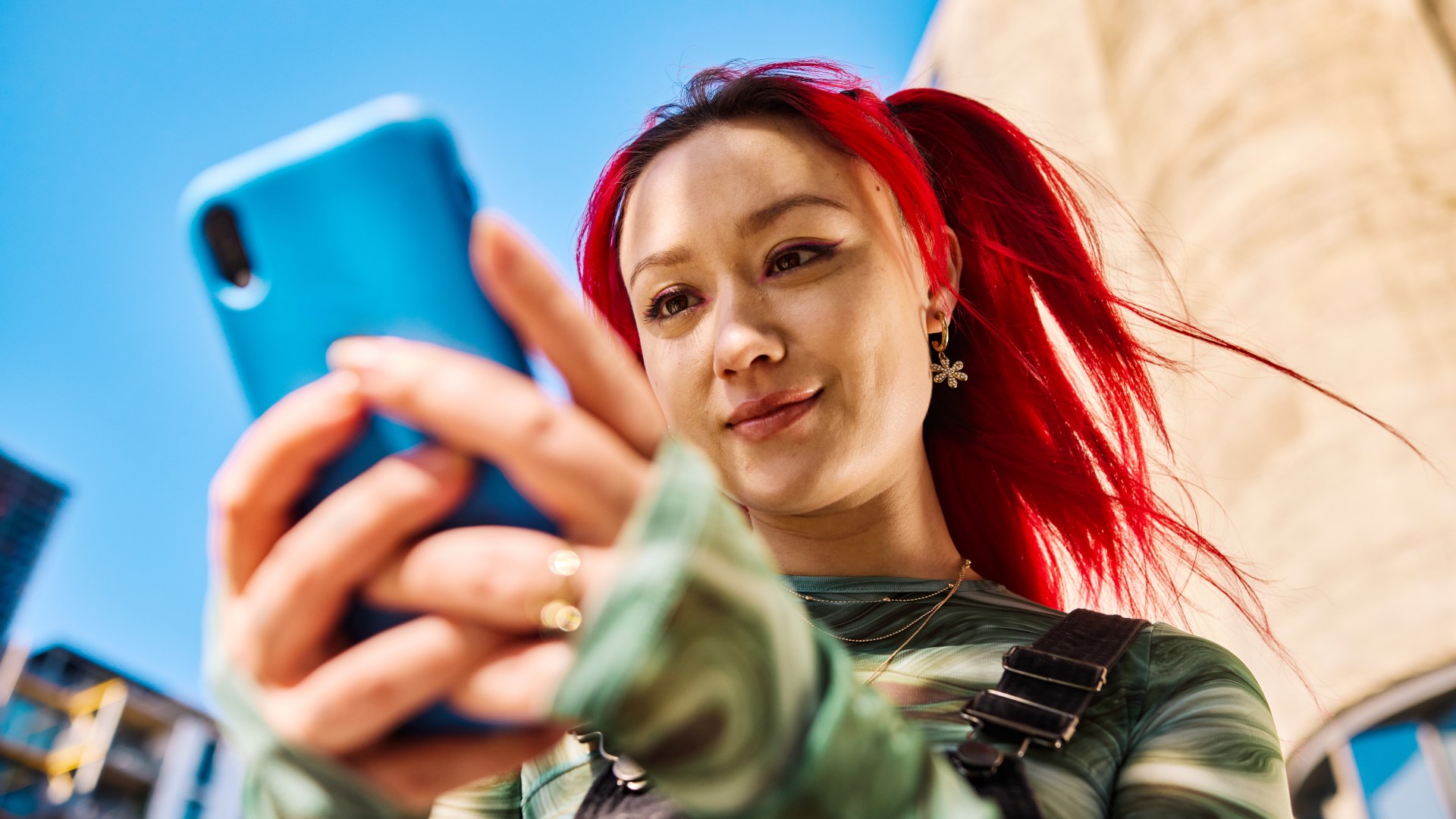 The common text phrase that gives Gen Z the 'ick' as list of biggest mobile gripes revealed
