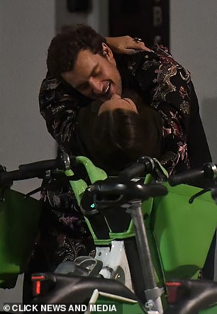 Peregrine was at it again and lovingly threw his arms around Nina