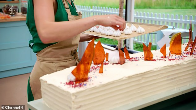 For the showstopper, the finalists were tasked with a 1.2 metre-long, 'elegant and exquisite' table cake, with 'flavour and decoration a must'