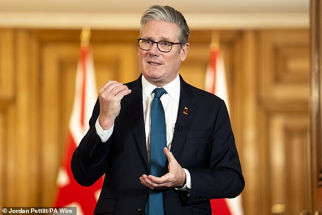 Downing Street confirmed that Culture Secretary Lisa Nandy had a copy of the report and had been ¿assured¿ by the BBC that they were investigating matters raised in the report