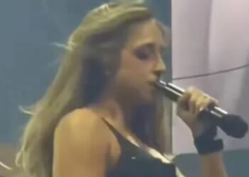Watch the awkward moment huge popstar is accused of lip-syncing in embarrassing on-stage blunder