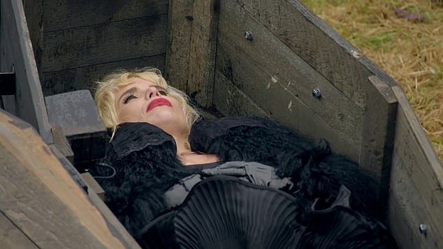 The most dramatic moment of the series came right at the beginning when Alan murdered his dear friend Paloma Faith in plain sight