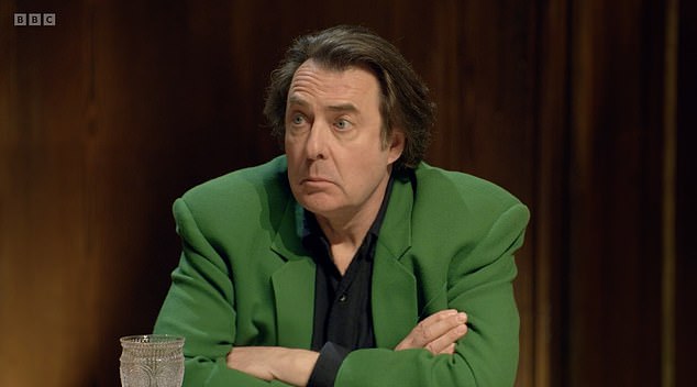 Sources revealed: 'She called Jonathan a "f***ing snake" and really let go of her anger behind the scenes'