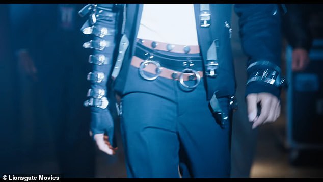 And the camera showed Jafaar donning an iconic look similar to what Michael had worn - while his face was still concealed in the trailer