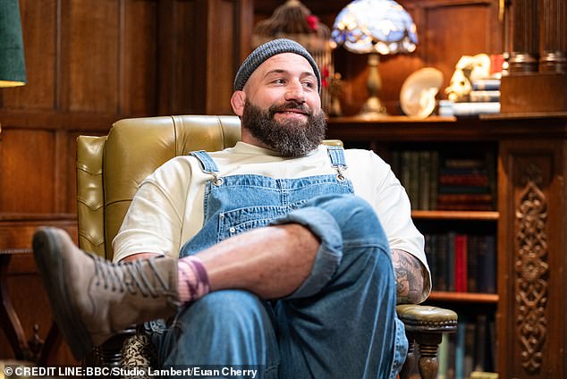 Former rugby ace Joe Marler was quick to set his sights on Alan and Cat in the last episode