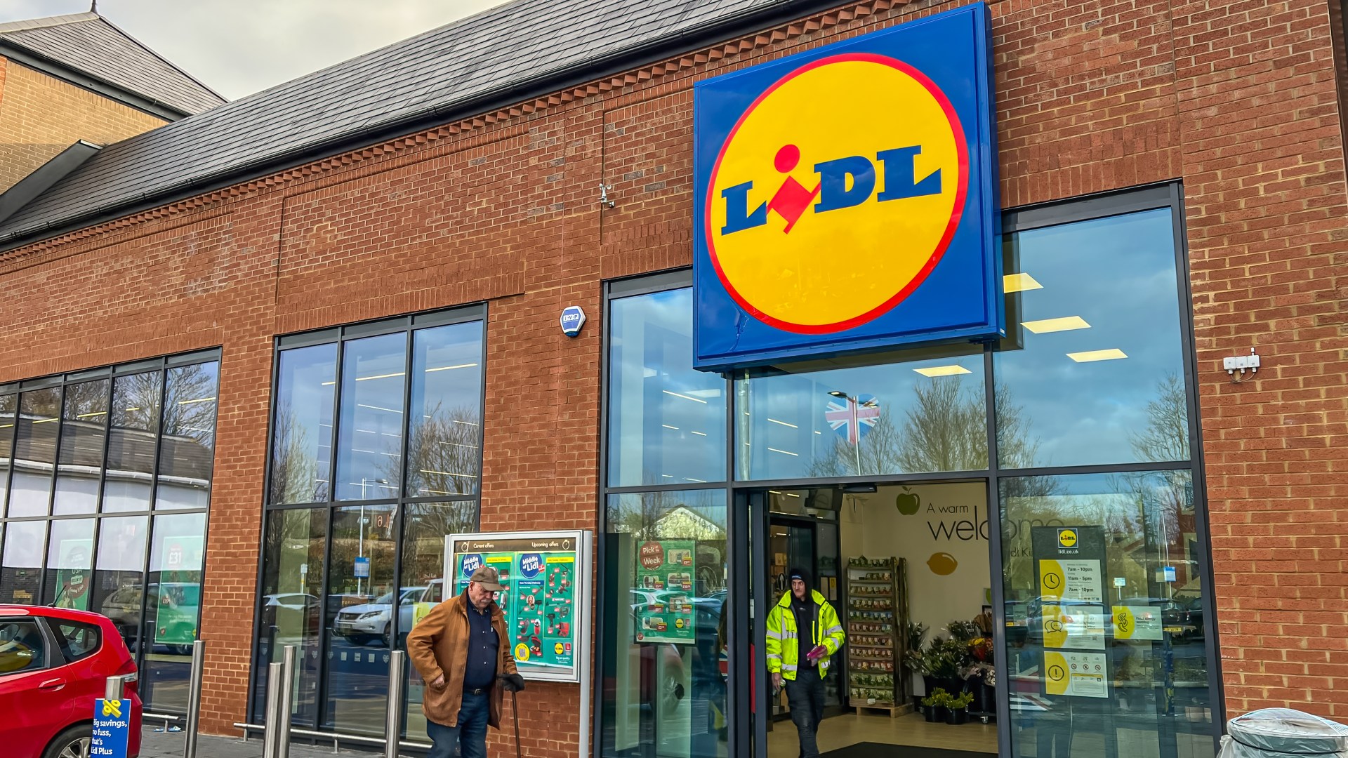 Lidl plots big change in stores and it means shoppers can dodge checkout queues