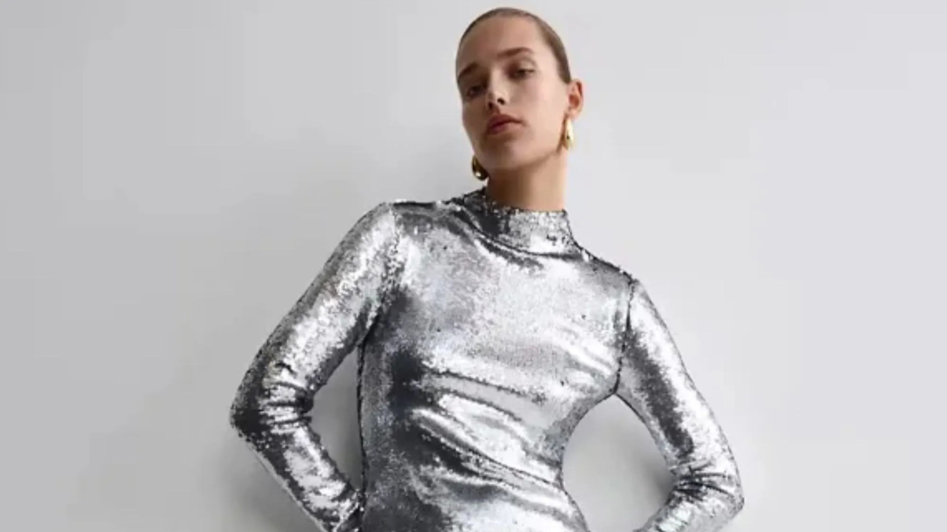 I’m a fashion editor and here’s 9 ways to shop smarter, look good AND save cash