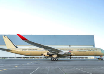 World's longest flight reveals first look at aircraft that will fly for 22 HOURS