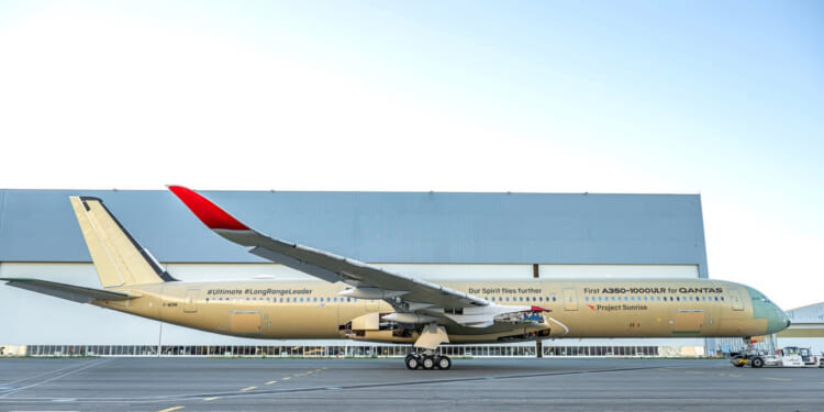 World's longest flight reveals first look at aircraft that will fly for 22 HOURS