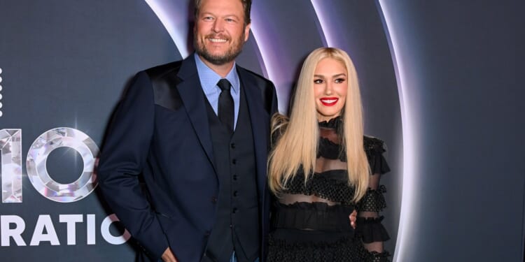All the 'clues' Gwen Stefani and Blake Shelton are 'on the brink of divorce' after 10 years together