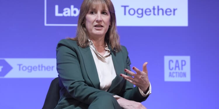 Workers could lose £370 a YEAR under Rachel Reeves' Budget plans for stealth tax raid on retirement savings