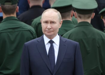 How Putin is luring 20,000 troops from Caribbean with promise of 100x salary