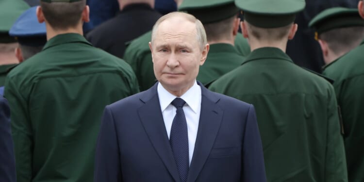 How Putin is luring 20,000 troops from Caribbean with promise of 100x salary
