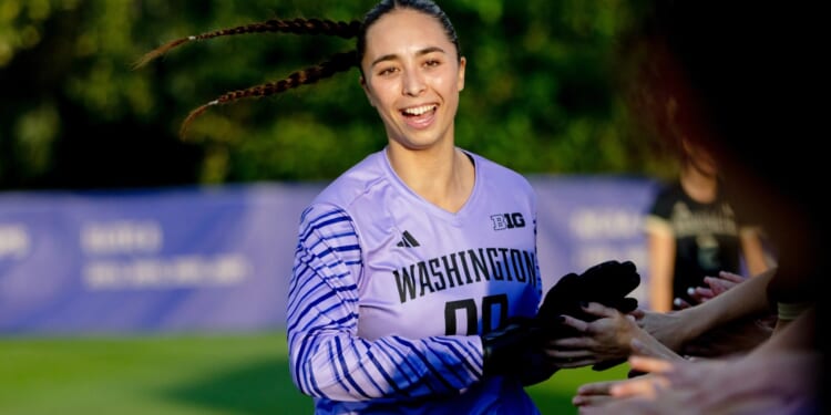 Heartbreak as goalkeeper Mia Hamant dies at just 21 years of age