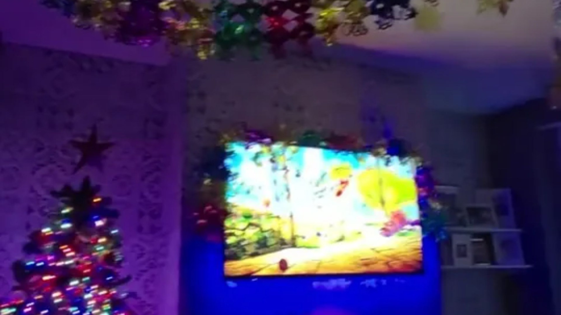 I've banned beige Christmas and returned to my childhood of nostalgic 90s decorations