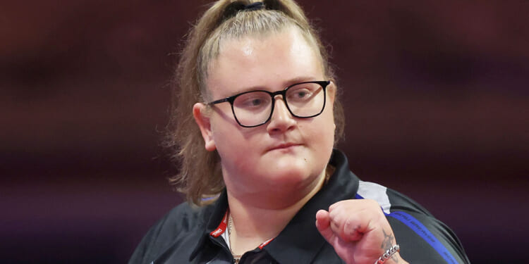 Beau Greaves tipped to cause 'serious problems' for Littler and Co as Grand Slam of Darts crowd sing her name
