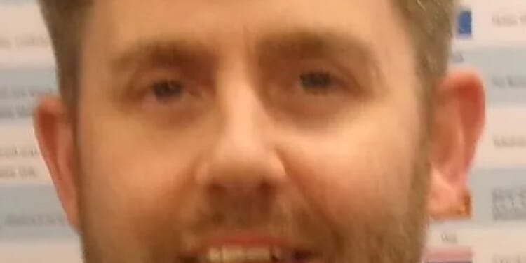 Cops hunt for on-the-run prisoner who escaped jail as public warned 'do not approach'