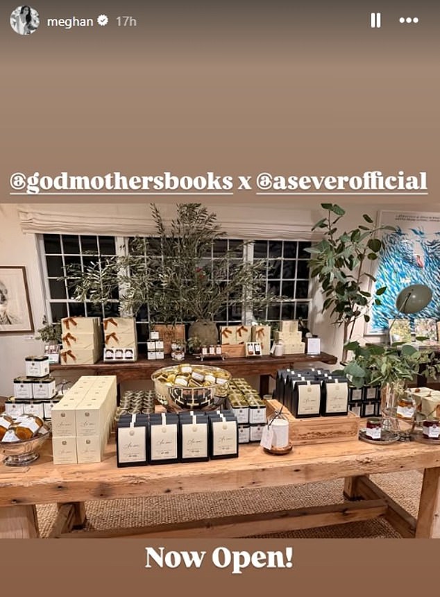 There were plenty of products on offer at the store, which is run by her close pals, literary agent Jennifer Rudolph Walsh and cosmetics mogul Victoria Jackson