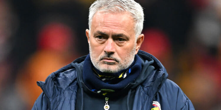 Jose Mourinho 'leaves Fenerbahce with £656,000 bill for living in luxury hotel suite'