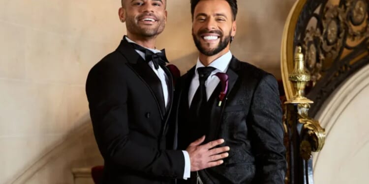 Watch the moment squirming MAFS UK star Keye ‘gives away’ secret split as he’s quizzed by TikTok star