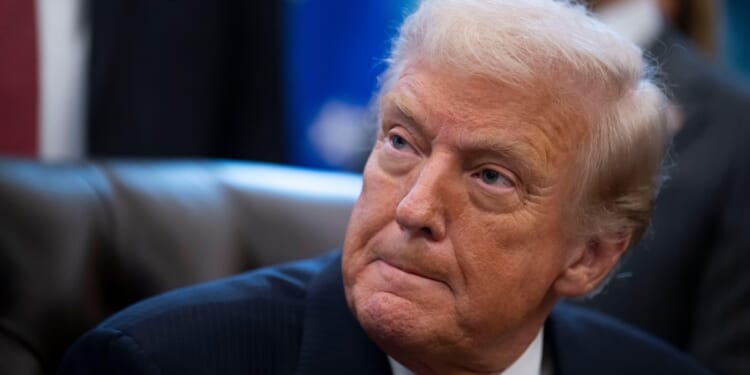 UK stops sharing Caribbean drug intelligence with US over airstrikes as France also worries about Trump breaking law