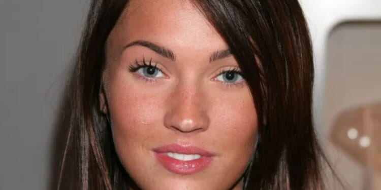 12 astonishing pics of what glam celebs looked like BEFORE surgery