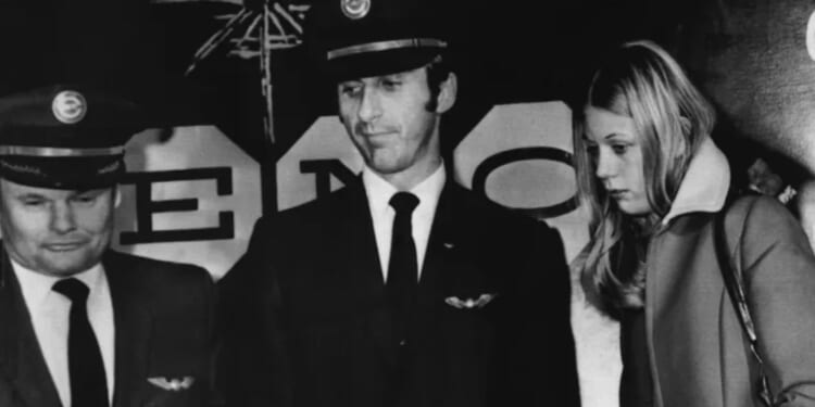 Co-pilot of flight hijacked by DB Cooper dies as 'perfect crime' remains unsolved