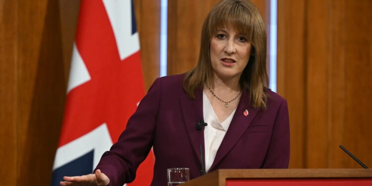 Rachel Reeves must help businesses or they will quit Britain in three years, report warns