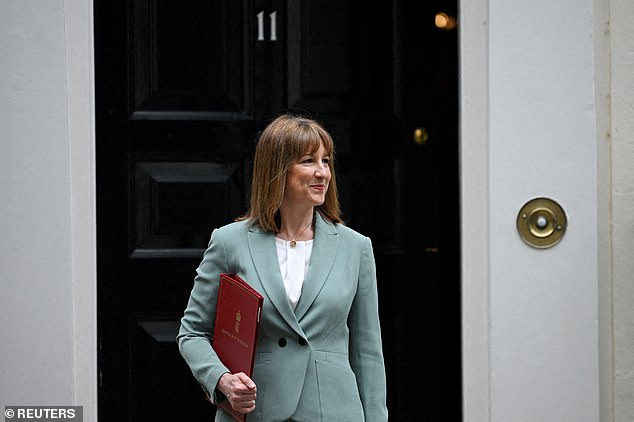 Rachel Reeves ' growth drive suffered another blow today as figures showed the economy close to flatlining