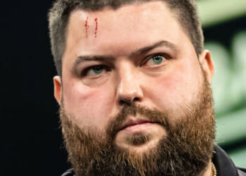 'What happened?' - Michael Smith cuts head DURING Grand Slam of Darts loss to Luke Humphries to leave rival baffled