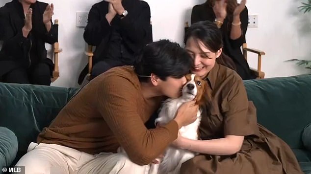 Shohei casually hugged his wife Mamiko but passionately kissed his dog, Decoy