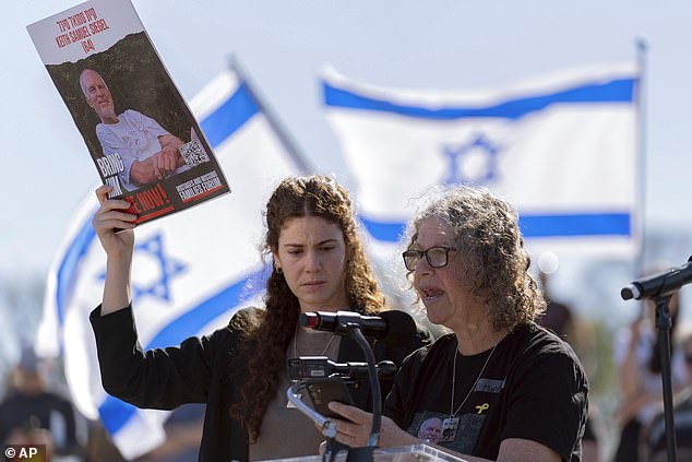 Aviva Siegal, seen here with her daughter Elan, also said the male hostages were also victims