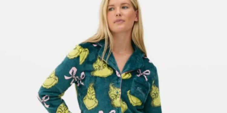 Shoppers run to Primark as Grinch collection has launched, including a must-have tree decoration & prices start from 90p