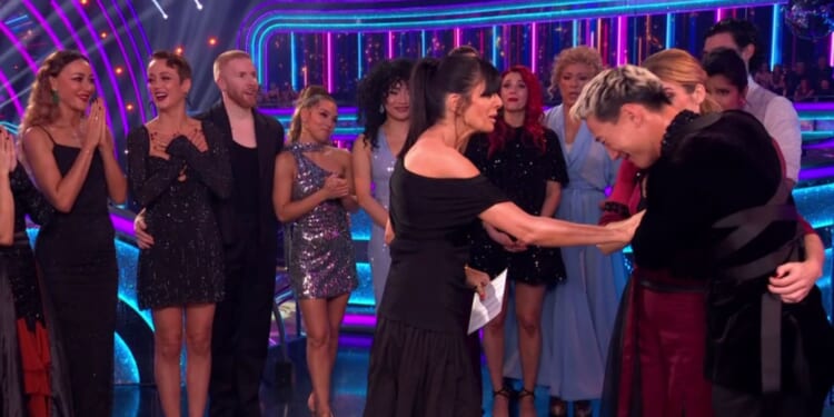 Stricty pro breaks down in hysterical tears over judges' comments