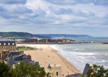 Horror as five-week-old baby girl 'drowned by her mum, 31, in bath' after 'argument between parents' in France