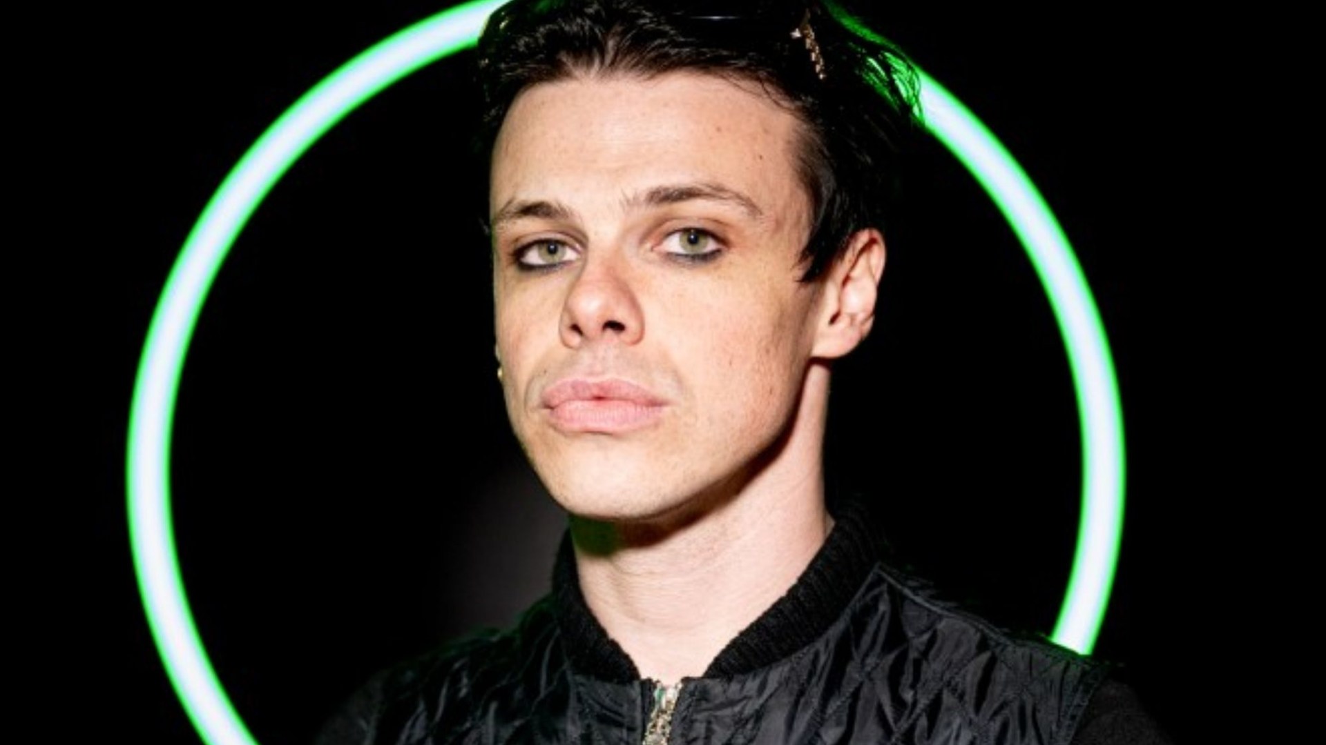 Yungblud reveals he's cancelling tour dates after 'concerned' doctors step in