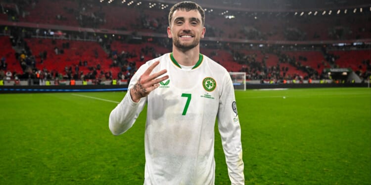 Who is Republic of Ireland striker Troy Parrott?