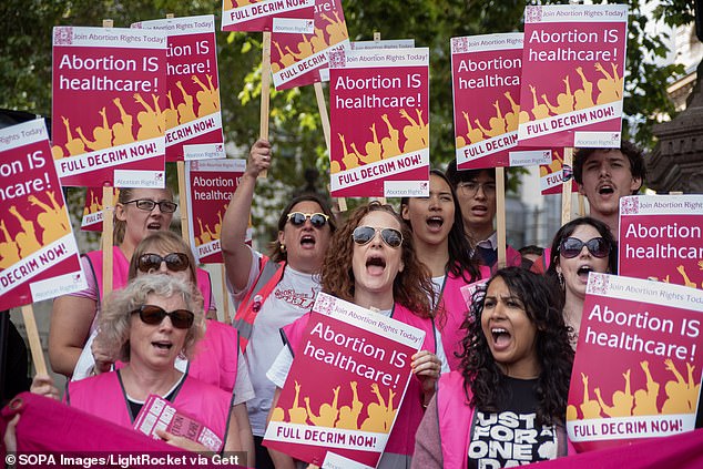 A number of government supporters want, effectively, to legalise terminations right up to the point of birth itself, writes Nadine Dorries