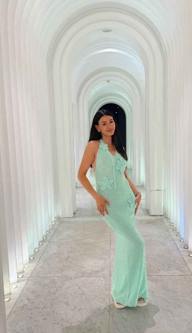 The influencer seems to have lost only 1,000 of her 540,000 followers on Instagram in the past week, despite revealing that she had faked her cancer