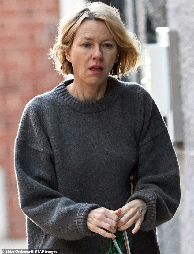 When Sasha headed off to college in August, Watts touchingly posted a photo of herself sobbing into his chest as he stood outside surrounded by his luggage