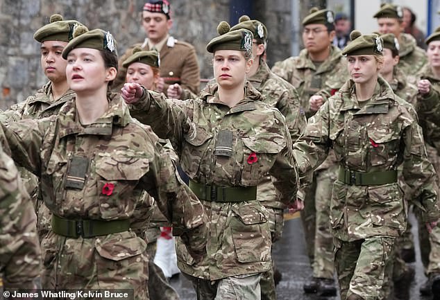 It has been reported that Lady Louise is too keen to jet off to Australia for her final year - with Macquarie University at the top of her list