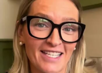 5 items you don’t need to buy this Christmas from a woman who was in £10k of debt & paid it all off in a year