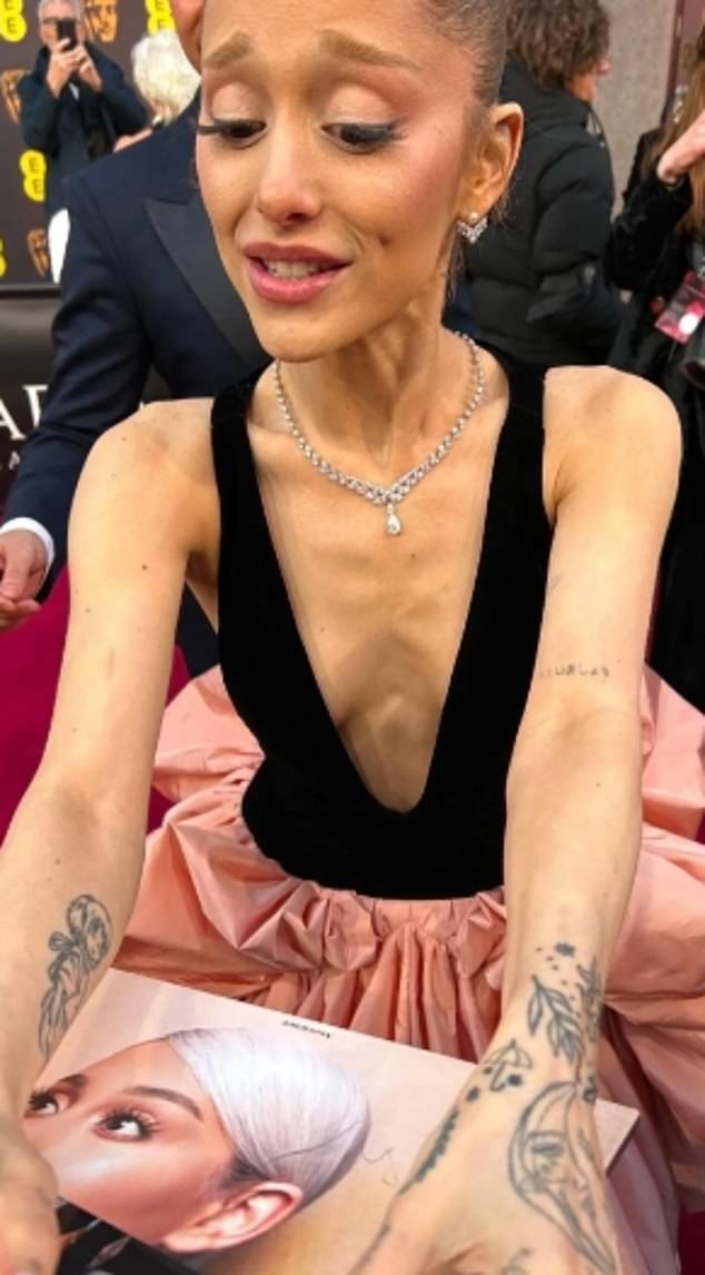 After Ariana dyed her hair a light blonde for her role as Glinda in 2023, fans began to voice their concerns about her appearance, and what appeared to be weight loss from her petite frame