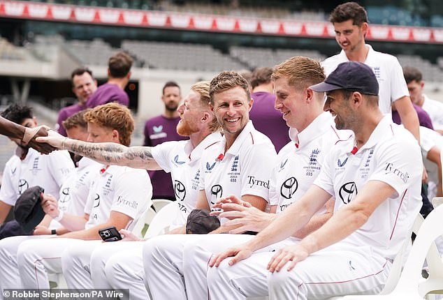 Joe Root (centre) does not need any motivation. He is desperate to get a hundred in Australia. He is fully focused on scoring lots of runs and trying to win a series there