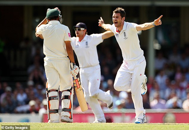 With Usman Khawaja I'd be thinking: 'Right, I'm going to swing the first few balls away from him, see how much bounce is there, try and get a nick'