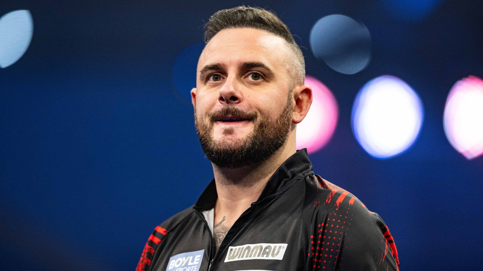 Ex-Masters champion, 36, 'falling out of love' with darts as he slams 'selfish' players on tour